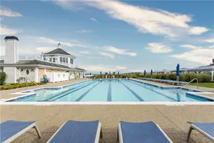 44 Wimbledon Cir, Portsmouth, RI 02871 - Photo 3