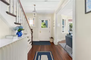 21 Division St, Newport, RI 02840 - Photo 19