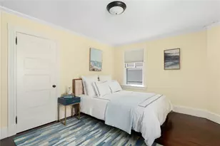 21 Division St, Newport, RI 02840 - Photo 25