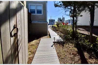 432 Atlantic Avenue, Westerly, RI 02891 - Photo 31