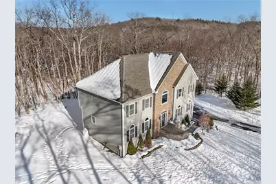 47 Austin Drive, Cumberland, RI 02864 - Photo 5