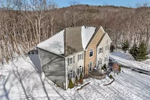 47 Austin Dr, Cumberland, RI 02864 - Photo 5