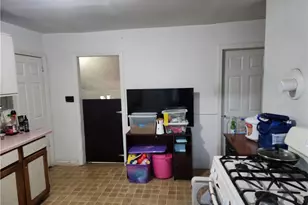 132 Putnam St, Providence, RI 02909 - Photo 17