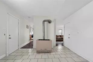 79 Chestnut Hill Ave, Cranston, RI 02920 - Photo 15