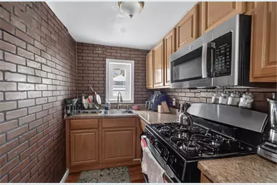 79 Chestnut Hill Avenue, Cranston, RI 02920 - Photo 5