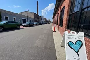 410 Wood St, Bristol, RI 02809 - Photo 25