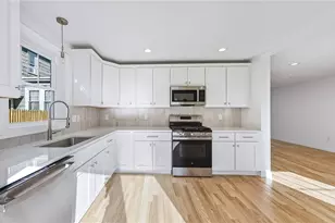 14 Ravenswood Ave, Providence, RI 02908 - Photo 11