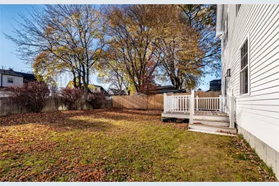 14 Ravenswood Avenue, Providence, RI 02908 - Photo 3