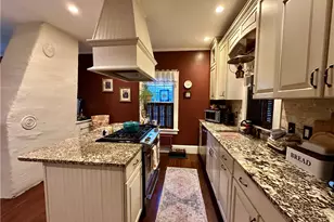 172 Bluff Ave, Cranston, RI 02905 - Photo 7