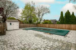 94 Eustis Ave, Newport, RI 02840 - Photo 17