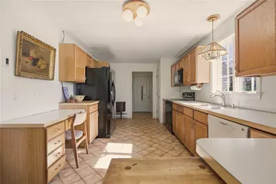 31 Belmont Drive, Portsmouth, RI 02871 - Photo 11