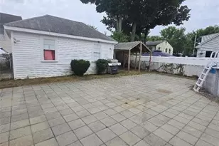 236 Lowell Ave, Providence, RI 02909 - Photo 19