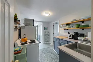 33 Warren Ave, Middletown, RI 02842 - Photo 7