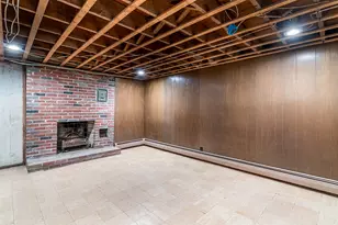 105 Florence St, Tiverton, RI 02878 - Photo 21