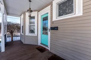 43 Warwick Rd, Pawtucket, RI 02861 - Photo 3