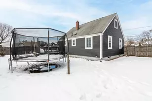 90 Massachusetts Ave, Warwick, RI 02888 - Photo 7