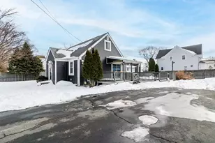 90 Massachusetts Ave, Warwick, RI 02888 - Photo 3