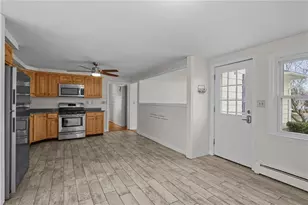 19 Salem Ave, Cranston, RI 02920 - Photo 11