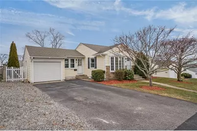 19 Salem Avenue, Cranston, RI 02920 - Photo 5