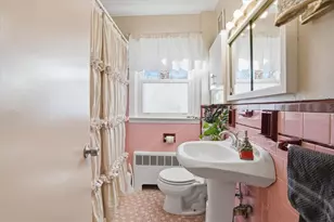 20 Woodland Ave, Cranston, RI 02920 - Photo 13