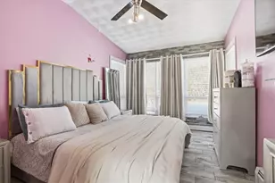 20 Woodland Ave, Cranston, RI 02920 - Photo 9