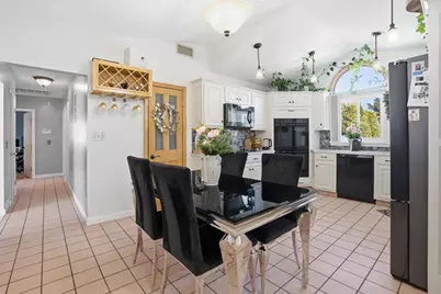 20 Woodland Avenue, Cranston, RI 02920 - Photo 7