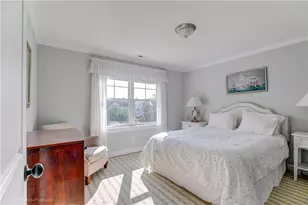 2 Faxon Green, Newport, RI 02840 - Photo 23