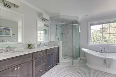 2 Faxon Green, Newport, RI 02840 - Photo 19