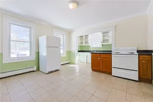 13 Pine St, Cranston, RI 02910 - Photo 25