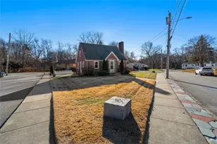 84 Intervale Rd, Cranston, RI 02910 - Photo 37