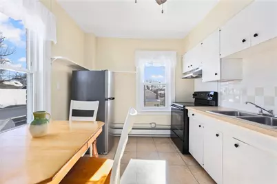 10 Braman Street #2, Newport, RI 02840 - Photo 9