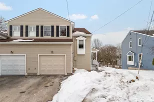 112 Turnessa Dr, North Providence, RI 02911 - Photo 3