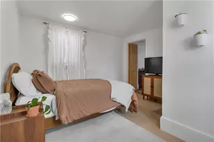 212 Leah St, Providence, RI 02908 - Photo 35