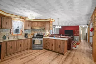 4 Leisure Way, Coventry, RI 02816 - Photo 9