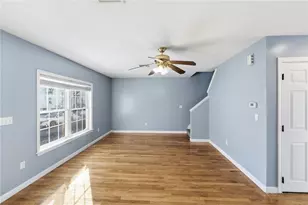 17 Grotto Ave, Pawtucket, RI 02860 - Photo 3