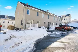 17 Grotto Ave, Pawtucket, RI 02860 - Photo 23