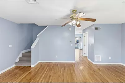 17 Grotto Avenue #1, Pawtucket, RI 02860 - Photo 9