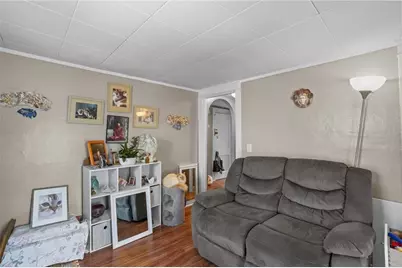 32 Houston Avenue, Newport, RI 02840 - Photo 31