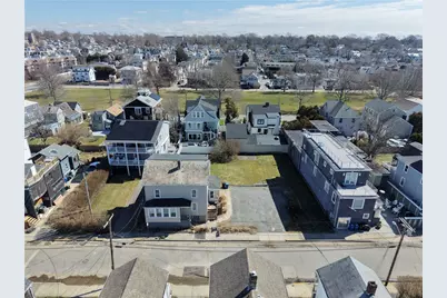 32 Houston Avenue, Newport, RI 02840 - Photo 37