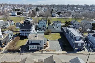 32 Houston Ave, Newport, RI 02840 - Photo 37