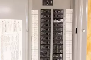 1824 Mineral Spring Ave, Providence, RI 02904 - Photo 21