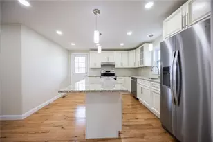 1824 Mineral Spring Ave, Providence, RI 02904 - Photo 9