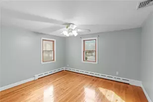 2 Oak Grove Blvd, North Providence, RI 02911 - Photo 15