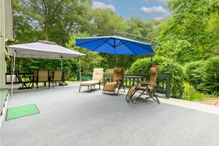 154 Beechwood Dr, Cranston, RI 02921 - Photo 33