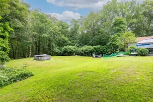 154 Beechwood Dr, Cranston, RI 02921 - Photo 35