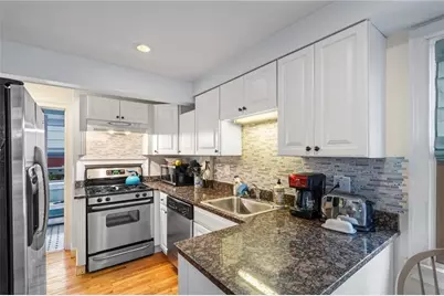 7 Bacheller St Street, Newport, RI 02840 - Photo 7