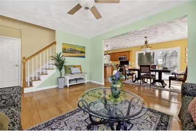 36 Sachem Road, Narragansett, RI 02882 - Photo 3