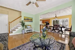 36 Sachem Rd, Narragansett, RI 02882 - Photo 3