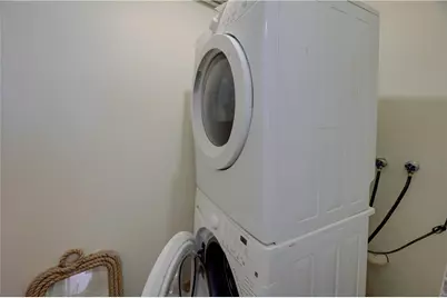 66 Girard Avenue #106, Newport, RI 02840 - Photo 11