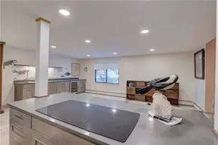 66 Girard Ave, Newport, RI 02840 - Photo 13